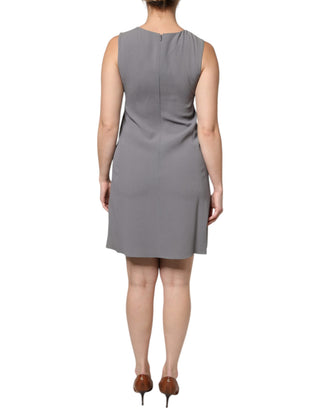 Vestido mini gris sin mangas con cuello redondo y corte en línea A