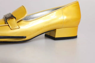 Yellow Leather Logo Plaque Slip On Mocassin Shoes