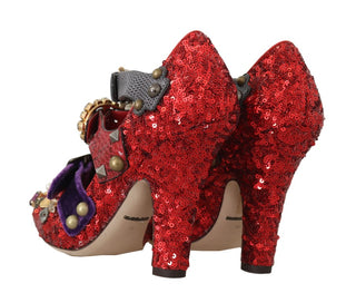 Zapatos de tacón con cristales rojos y lentejuelas