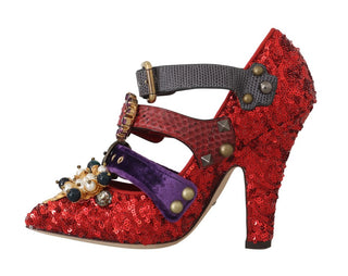 Zapatos de tacón con cristales rojos y lentejuelas