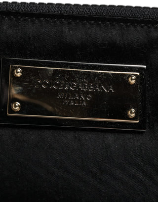 Bolso Clutch de Nylon Negro con Llavero y Placa de Logo
