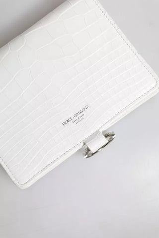 Cartera bandolera bifold de cuero blanco y azul