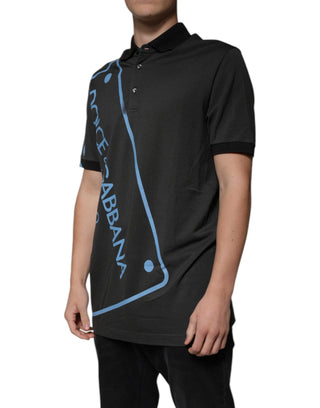Camiseta polo negra de algodón con logo impreso y cuello