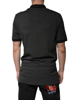Camiseta polo negra de algodón con logo impreso y cuello
