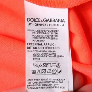 Orangefarbenes T-Shirt aus Polyester mit Rundhalsausschnitt und Logo