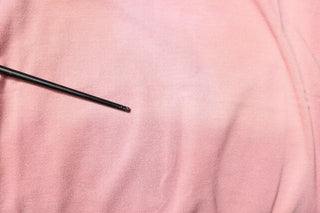 Polo rosa con cuello y corona, manga corta