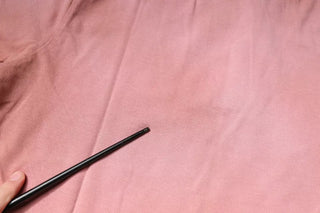 Polo rosa con cuello y corona, manga corta