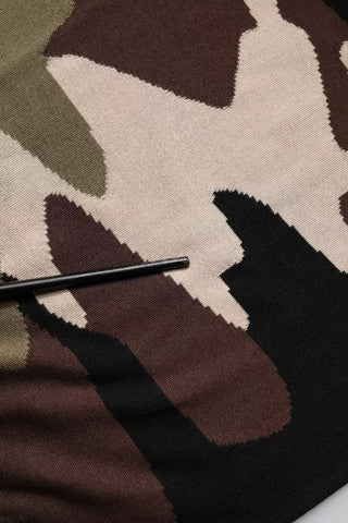 Mehrfarbiges Tarn-Poloshirt mit Kragen