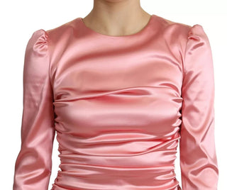 Vestido midi ajustado de manga larga rosa  