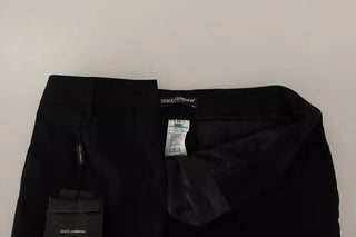 Schwarz-weiß gestreifte Wollhose mit schmal zulaufendem Bein