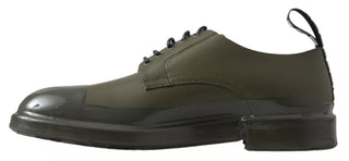 Zapatos de vestir verdes de cuero con suela de goma