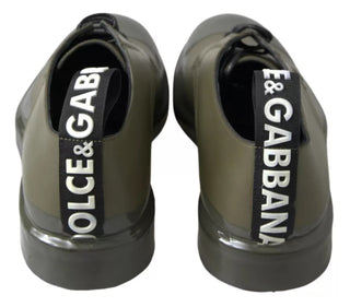 Zapatos de vestir verdes de cuero con suela de goma