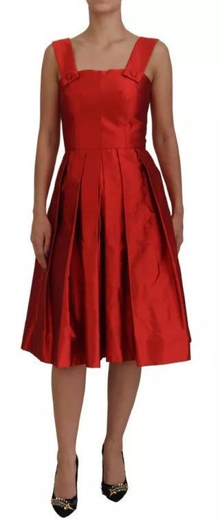 Rotes A-Linien-Midi-Satinseidenkleid mit Falten