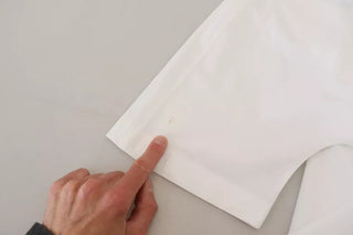 Weißes Kurzarmhemd mit Knopfleiste aus Baumwolle