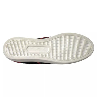 Zapatillas slip-on de encaje rojo y negro de caña baja