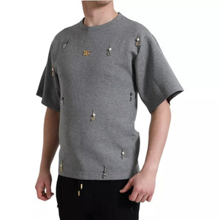 Camiseta gris de algodón con cuello redondo y adornos