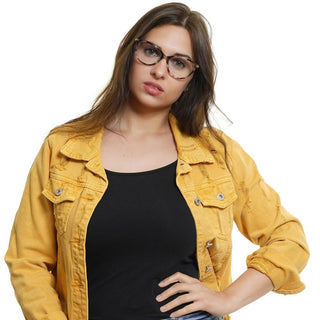 Pinke Brille aus Metall und Kunststoff