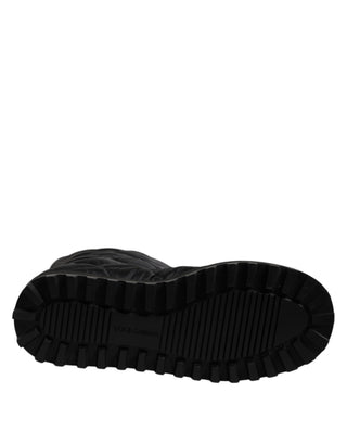 Schwarze, wattierte Winterstiefel aus Polyester, wadenhoch