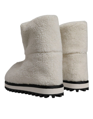 Botas acolchadas blancas con logo y forro de felpa hasta media pantorrilla  