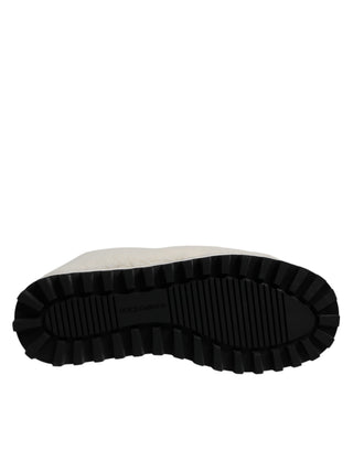 Botas acolchadas blancas con logo y forro de felpa hasta media pantorrilla  