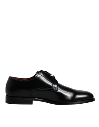 Schwarze Derby-Schnürschuhe aus Kalbsleder