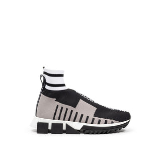 Schwarzer Stoff-Sneaker