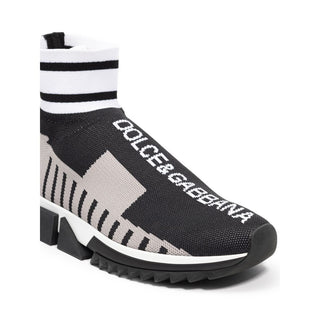 Schwarzer Stoff-Sneaker