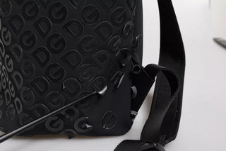 Mochila escolar negra de neopreno y nylon con logo DG