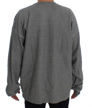 Suéter de Seda Gris de Cuello Redondo