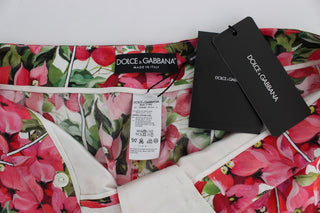 Mehrfarbige geblümte Capri-Shorts