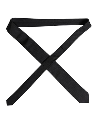 Corbata ajustable de seda negra lisa  