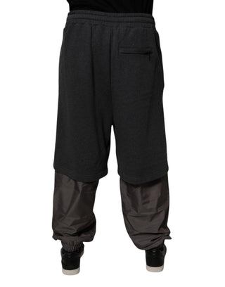 Dunkelgraue Baumwoll-Sweatpants mit geradem Bein und Lagen-Look