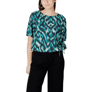 Blusa bicolor de viscosa