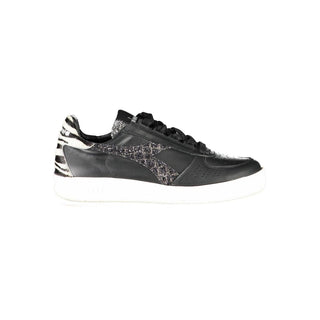 Zapatillas negras de cuero para mujer