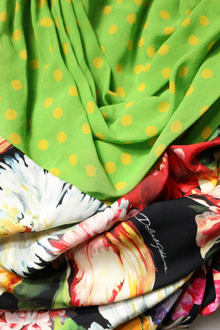 Mehrfarbiges Minikleid mit geblümtem Patchwork