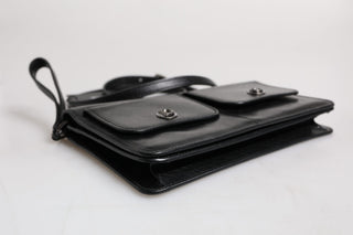 Schwarze Leder Umhängetasche mit Logo