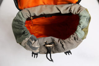 Mochila escolar de patchwork verde militar