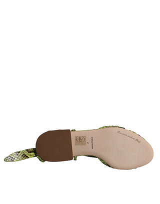 Sandalias verdes con estampado animal y tiras al tobillo
