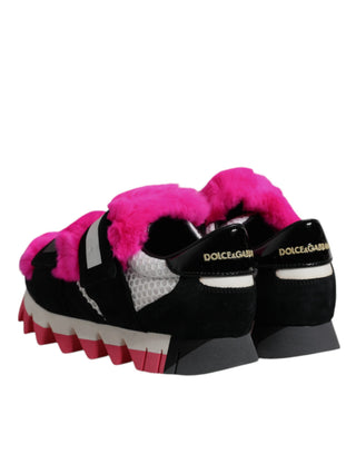 Zapatillas negras con detalles de piel rosa