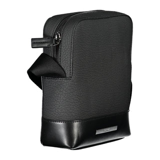 Bolso de hombro negro elegante con detalles en contraste