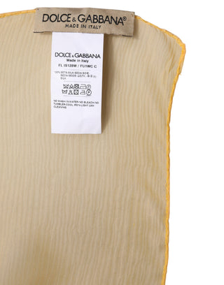 Bufanda chal envolvente rectangular de seda amarilla