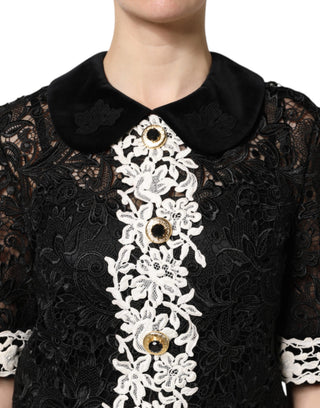 Vestido corto negro con encaje floral y adornos