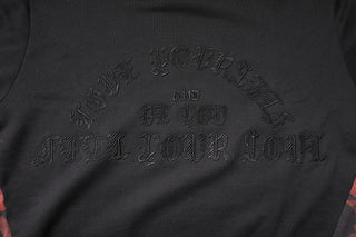 Schwarzer bestickter Rundhals-Pullover