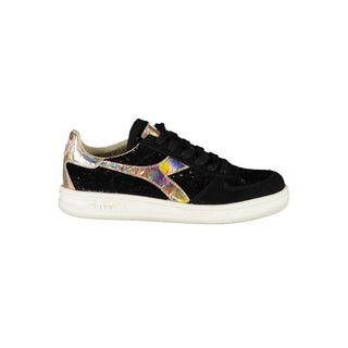 Zapatillas negras de cuero para mujer
