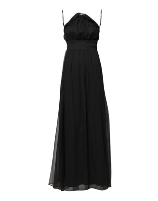 Vestido largo negro sin mangas de tul con perlas
