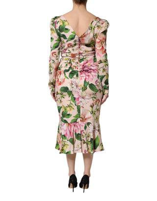 Vestido midi rosa de seda floral ajustado y con vuelo