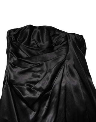 Vestido mini negro sin tirantes, ajustado y corte en línea A