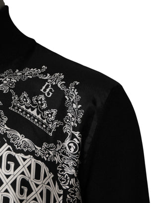 Suéter negro con cremallera completa y estampado de bandana blanca
