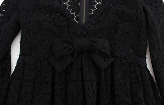 Schwarzes, gestricktes Maxi-Kleid in voller Länge mit Stickerei