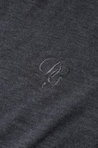 Sudadera gris oscuro de lana con cuello redondo